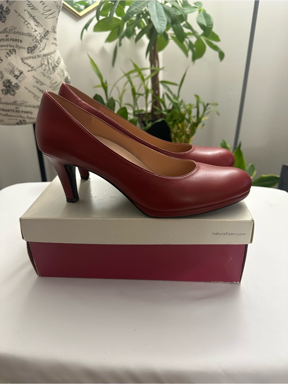 Naturalizer Michelle Women's Red Leather Platform Pumps